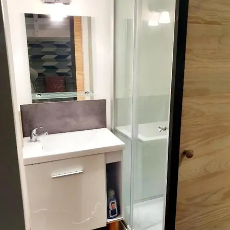 アパート Ruffec 14 1d リュフェック